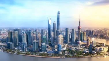 El nuevo orden económico de 2030: Las 10 potencias globales del futuro y el lugar de América Latina