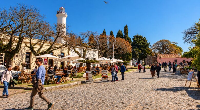 Quieren construir en Uruguay una ciudad para un mundo transformado por la IA ¿Por qué allí?