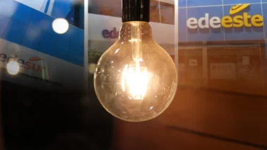 Luz 24 horas en RD: el 44% de los circuitos la tiene, pero las pérdidas de las EDE suben a 39.2%