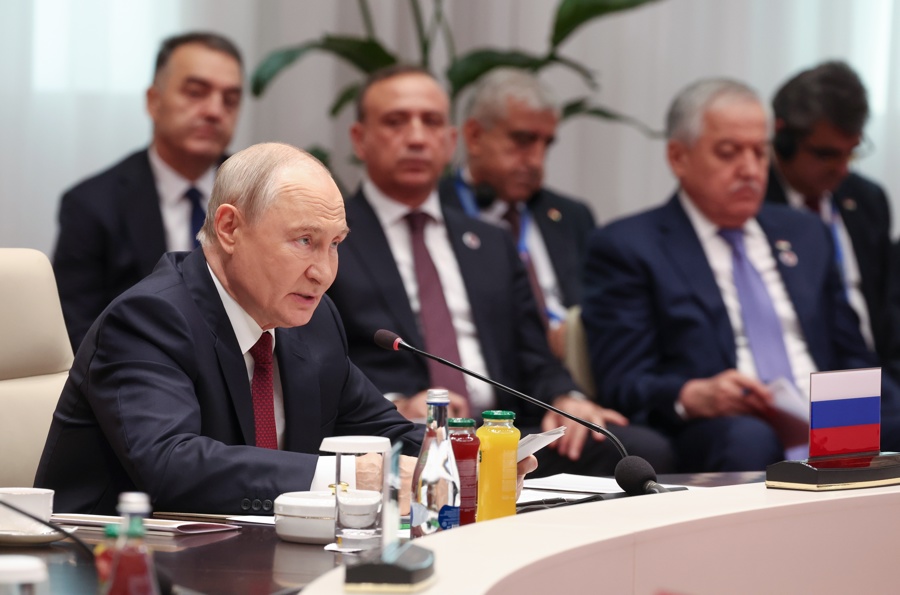 Putin urge a sus aliados a impedir la instigación de conflictos armados durante una cumbre