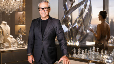Alexis Nasard, CEO de Swarovski, revela el cambio del mercado de diamantes: mujeres que compran joyas para sí mismas