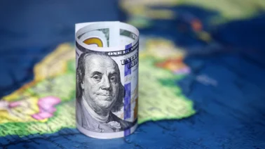 ¿Cuánto valdrá el dólar en Latinoamérica según las proyecciones financieras hacia 2027?