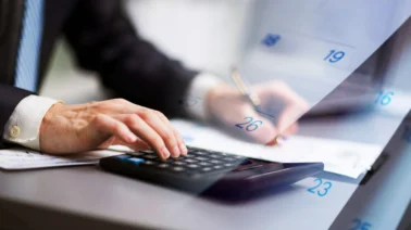 ¿Por qué llegar a fin de mes es cada vez más difícil para la clase media?