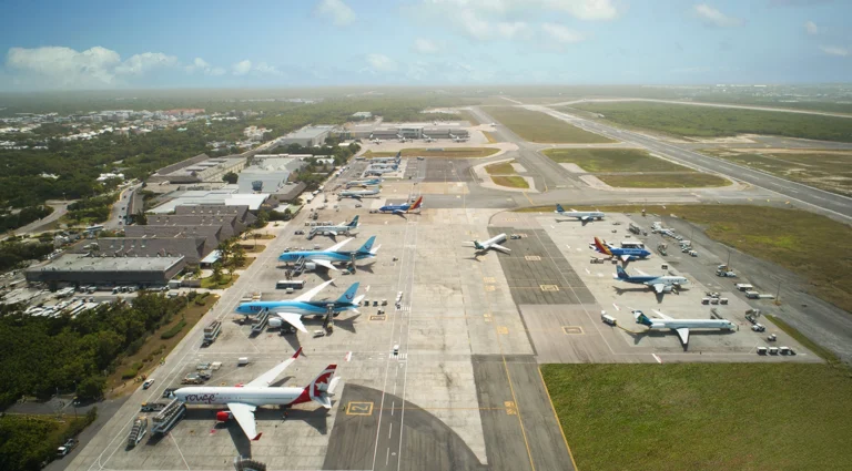 ¿Qué aeropuertos de RD concentraron el mayor crecimiento de pasajeros internacionales en 2026?
