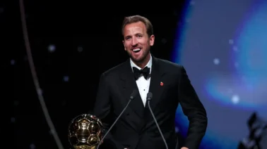 El Balón de Oro no entrega dinero al ganador: cuánto vale el trofeo que recibió Harry Kane