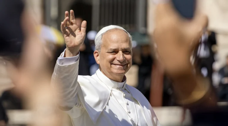 Papa León XIV: ¿cómo salió de la cirugía por cáncer y qué se sabe de su estado de salud?