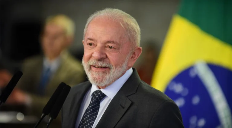 Qué cambia con la jornada de 40 horas que aprobó Brasil? La apuesta de Lula antes del balotaje