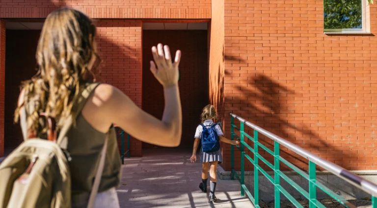 Vuelven las clases tras la vaguada: cuántos estudiantes perdieron días y qué revisan las escuelas