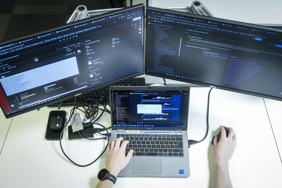 Expertos advierten, tras alertas por vulnerabilidades, de aceleración de riesgos con la IA