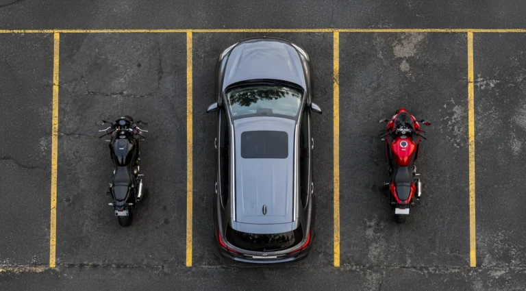 ¿Cuántas motos hay por cada carro en RD? Lo que revela el parque vehicular de la DGII