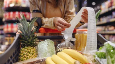 ¿Cuánto cuesta llenar el carrito del supermercado en RD en octubre de 2026? Lo que pesa la canasta