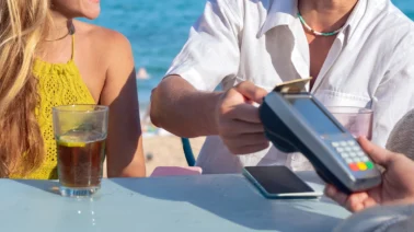 ¿Cuánto gasta al día un turista de EE. UU. en RD? Los ocho perfiles que identificó Turismo con Visa