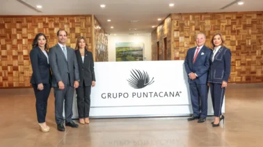 ¿Por qué el turismo mundial premió a Frank Rainieri? El reconocimiento del WTTC al creador de Punta Cana