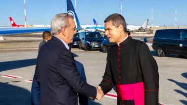 ¿Qué busca Abinader en Italia y el Vaticano? La invitación al papa para 2027 y las inversiones