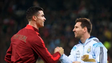 ¿Qué le dijo Cristiano Ronaldo a Messi tras su despedida? El comentario con casi 300,000 «me gusta»