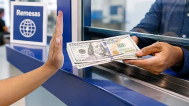 ¿Qué pasaría en RD si se frenan las remesas? El riesgo de pobreza que advierte la Fundación Microfinanzas BBVA