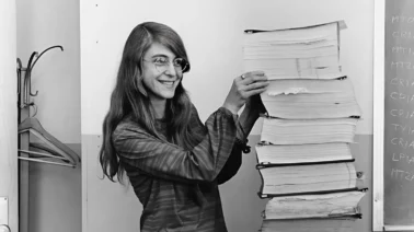 ¿Quién era Margaret Hamilton? La programadora cuyo código llevó a las misiones Apolo a la Luna