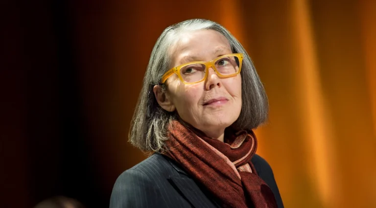 ¿Quién es Anne Carson? La poeta que ganó el Nobel de Literatura 2026 y los libros para empezar a leerla